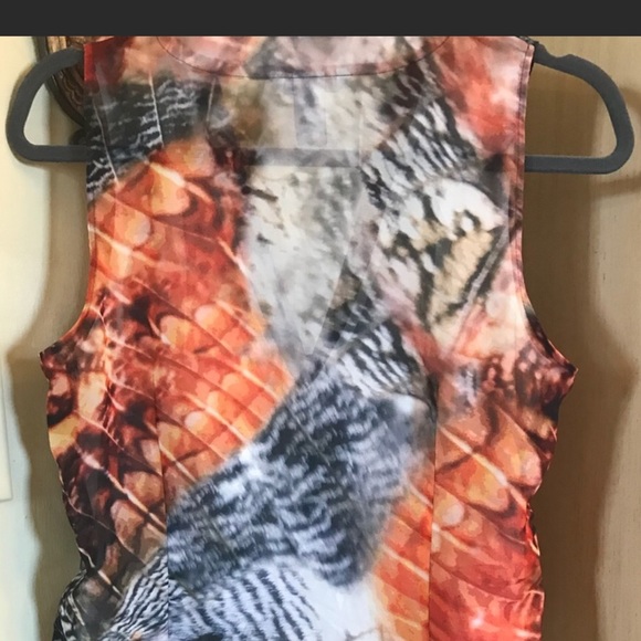 H&M Deep V button overlay top. 10 - Picture 3 of 7